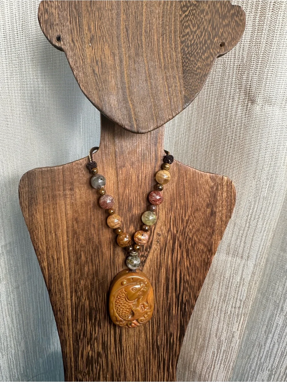 Natural Agate Fish Carving Pendant Necklace on Adjustable Brown Rope